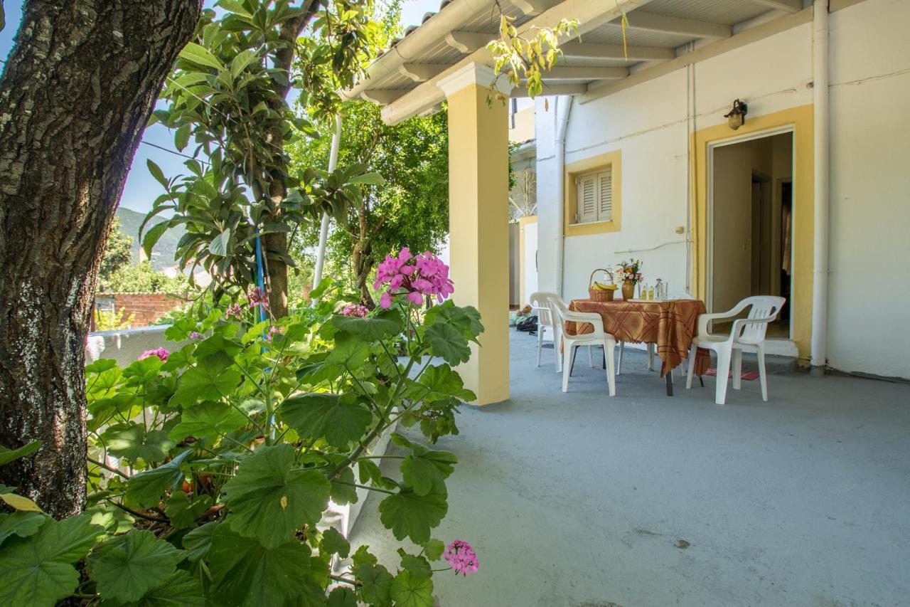 Aggeliki Apartments Dassia By Hotelius Káto Korakiána Kültér fotó