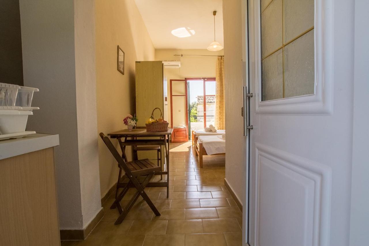 Aggeliki Apartments Dassia By Hotelius Káto Korakiána Kültér fotó